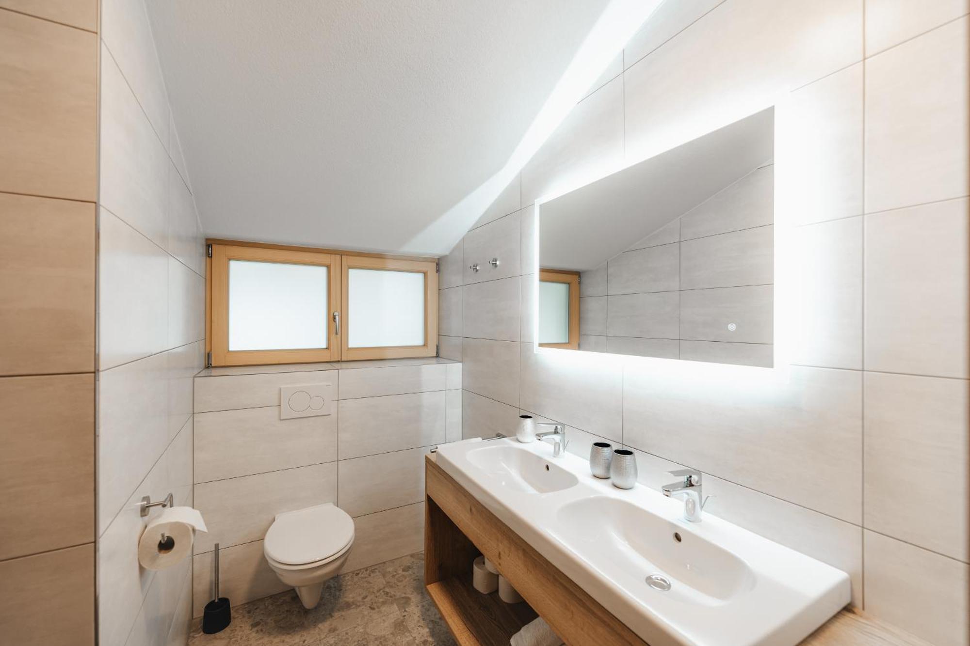 Alpenzeit Zillertal Apartments Zell am Ziller Ruang foto